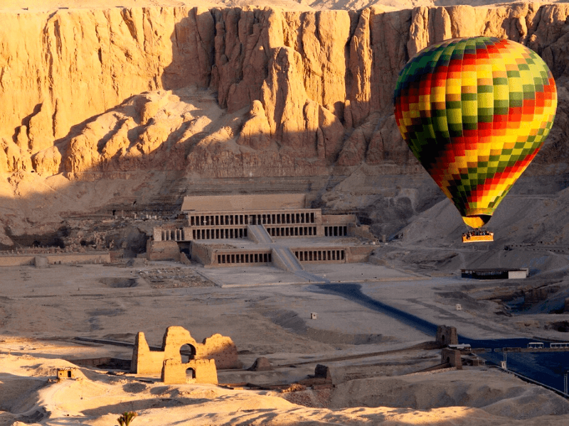 Luxor Tagesausflug inklusive Heißluftballonfahrt El Gouna