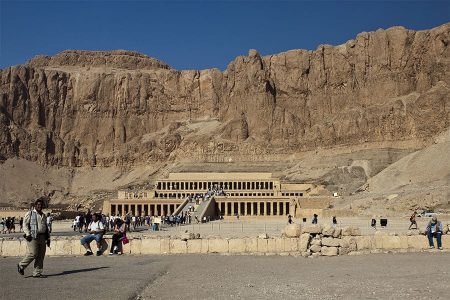 Ausflug Sahl Hasheesh Luxor Ins Tal der Könige mit Minibus